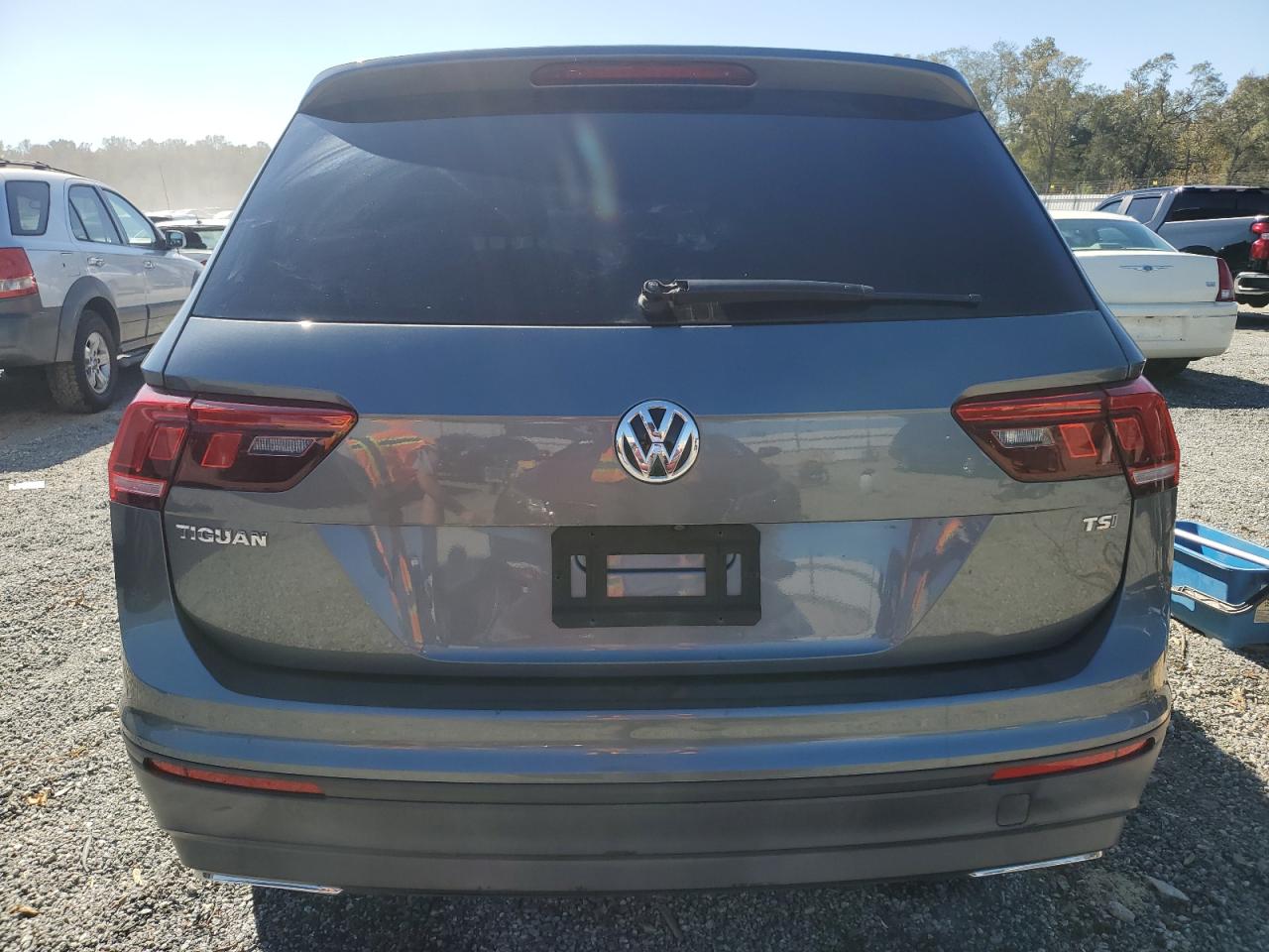 2018 Volkswagen Tiguan S VIN: 3VV1B7AX8JM089139 Lot: 76734564