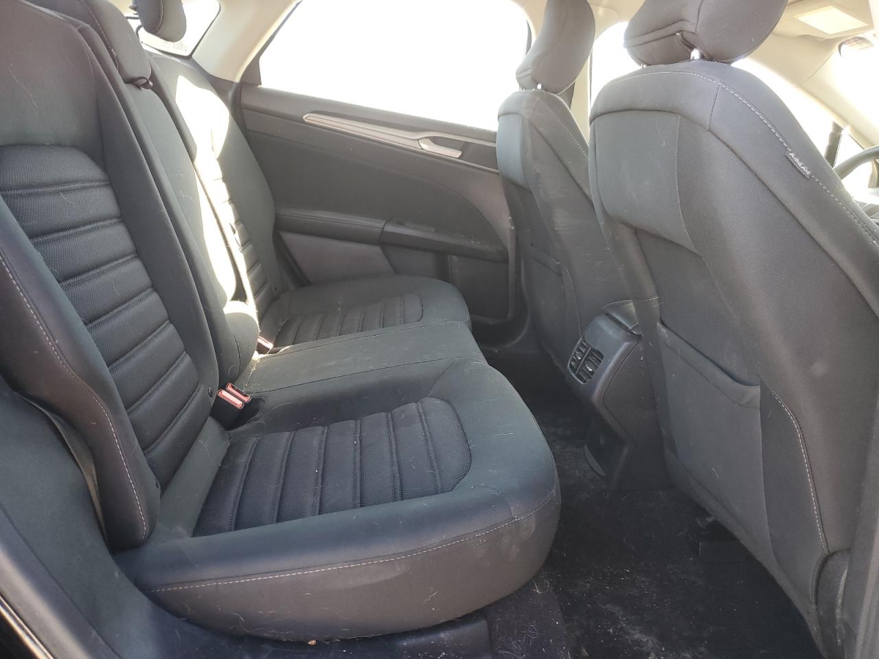 2019 Ford Fusion Se VIN: 3FA6P0HD7KR161936 Lot: 76404614