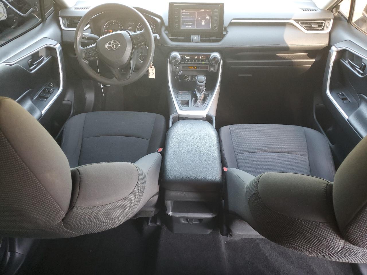 2019 Toyota RAV 4 - Image 8