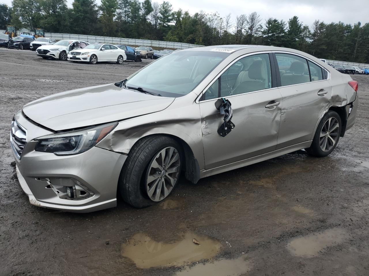 2019 Subaru Legacy - Image 1