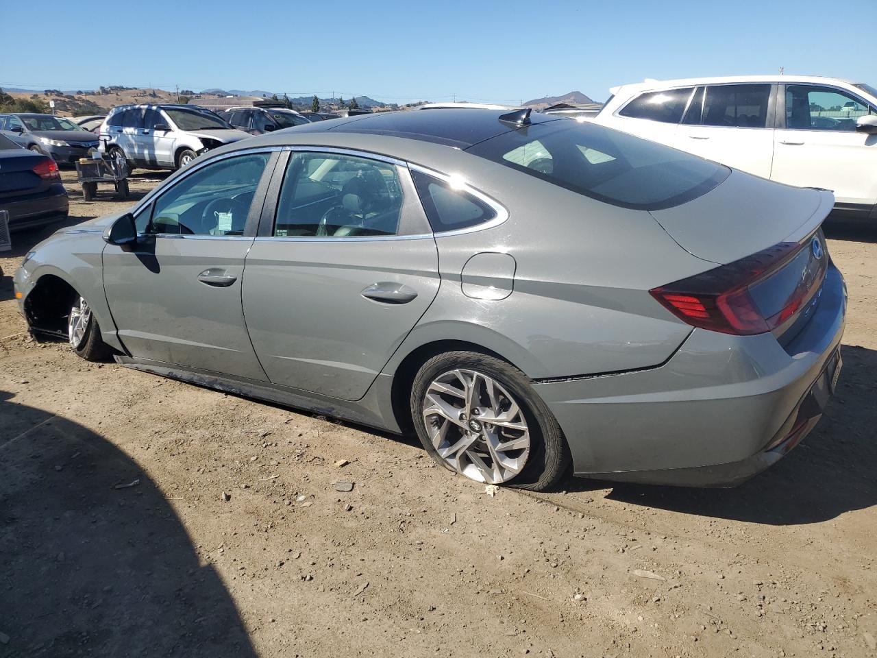 2021 Hyundai Sonata - Image 2