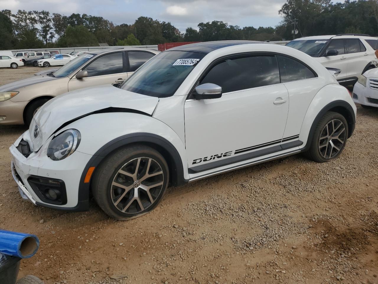 VIN 3VWS07AT5GM621801 2016 VOLKSWAGEN BEETLE no.1