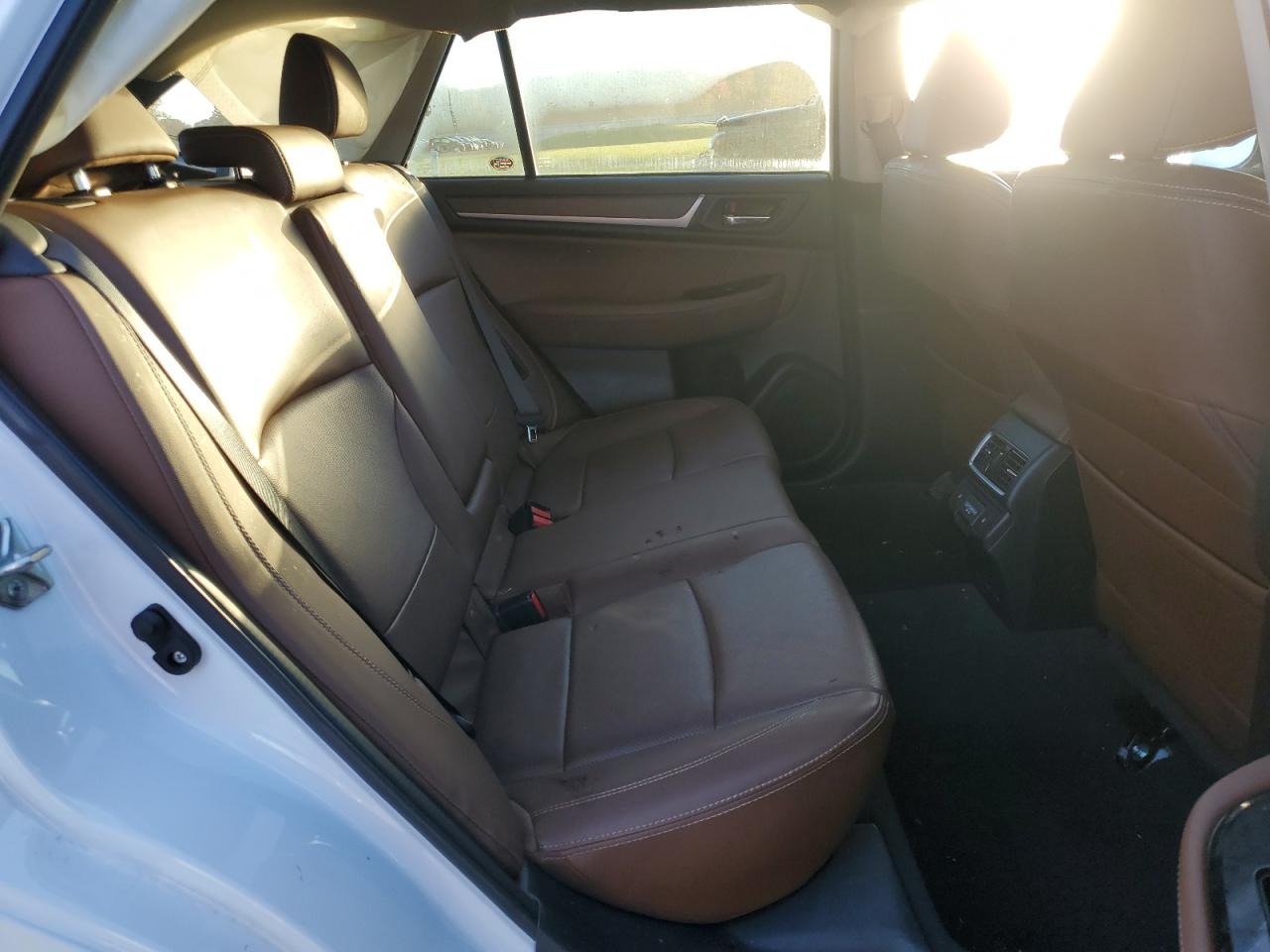 2018 Subaru Outback Touring VIN: 4S4BSETCXJ3393538 Lot: 77403634