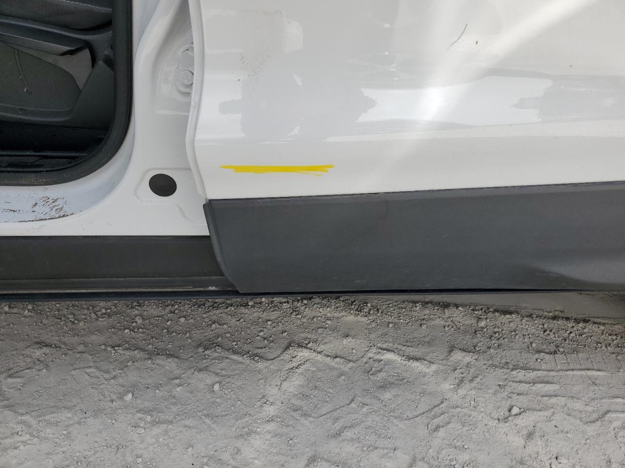 2017 Ford Escape - Image 12