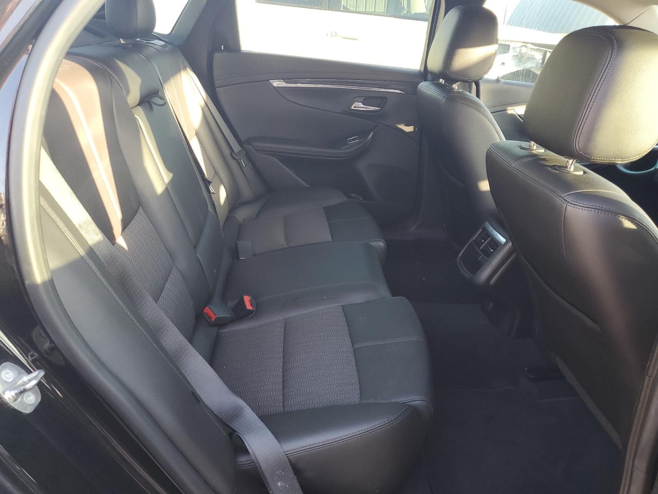 2018 Chevrolet Impala Lt VIN: 2G1105S37J9155198 Lot: 78035034