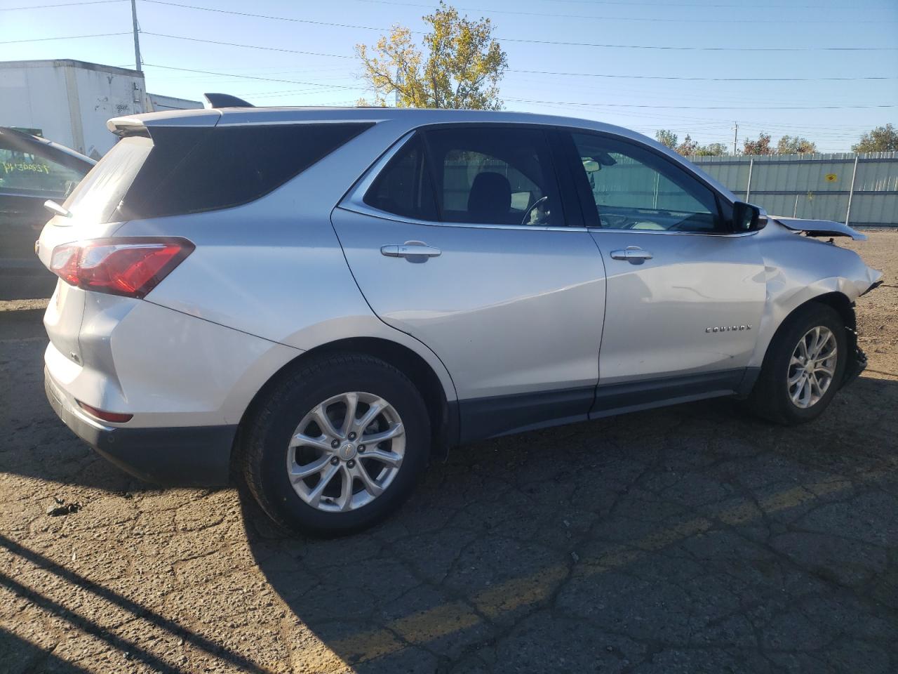 2GNAXKEV4K6160237 2019 Chevrolet Equinox Lt