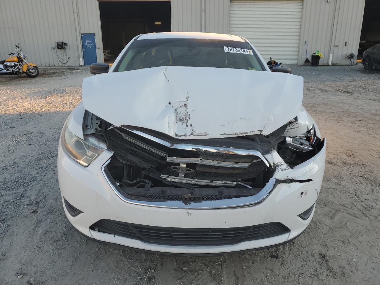 2013 Ford Taurus Se VIN: 1FAHP2D8XDG160108 Lot: 76736144