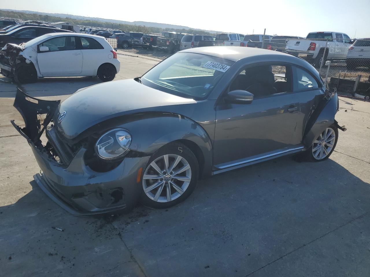 2018 Volkswagen Beetle S VIN: 3VWFD7AT1JM710424 Lot: 77403784