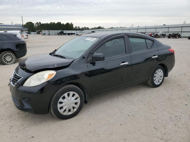  NISSAN VERSA 2012 Czarny