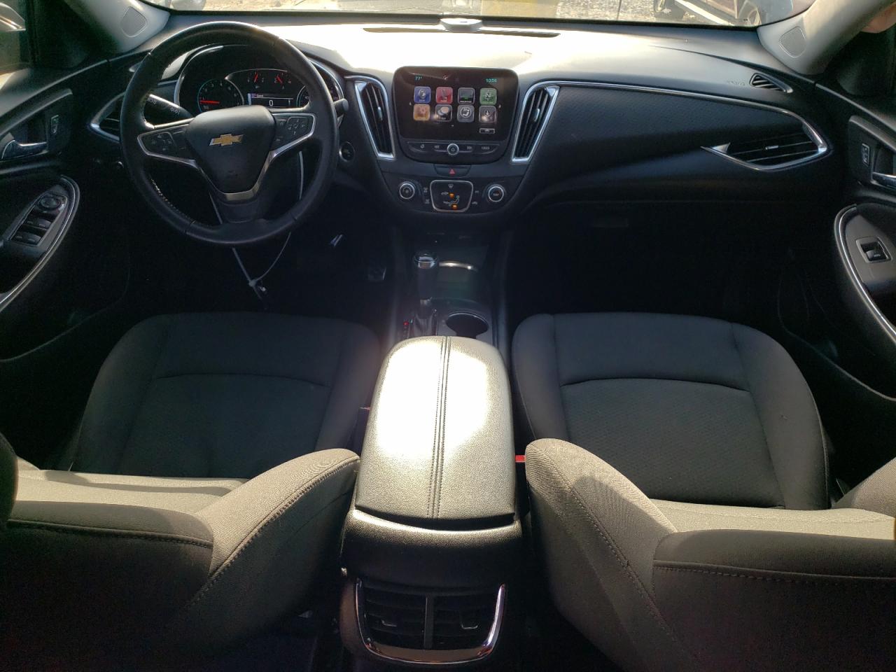 2017 Chevrolet Malibu - Image 8
