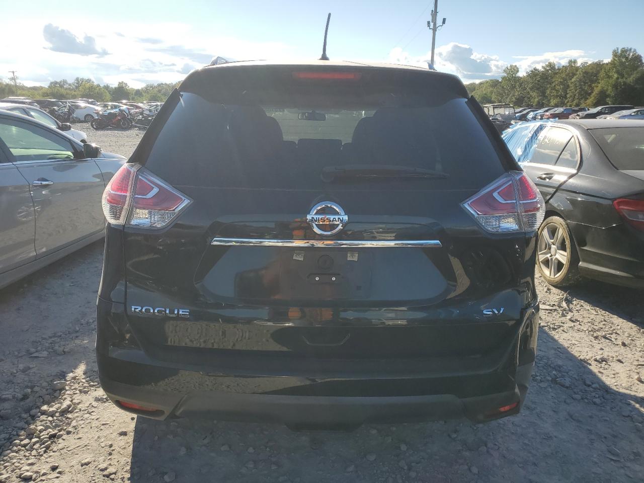 5N1AT2MT0FC893740 2015 Nissan Rogue S