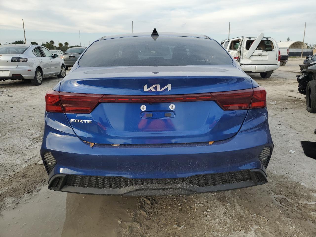 2024 Kia Forte Lx VIN: 3KPF24AD7RE772898 Lot: 75387694