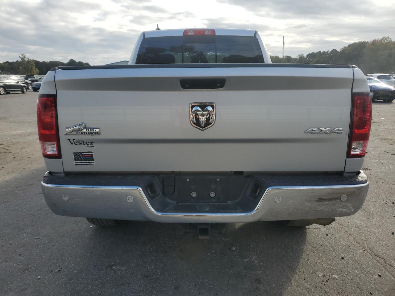 2017 Ram 1500 Slt VIN: 1C6RR7GG0HS568328 Lot: 76098174