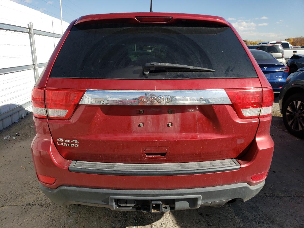 2011 Jeep Grand Cherokee - Image 6