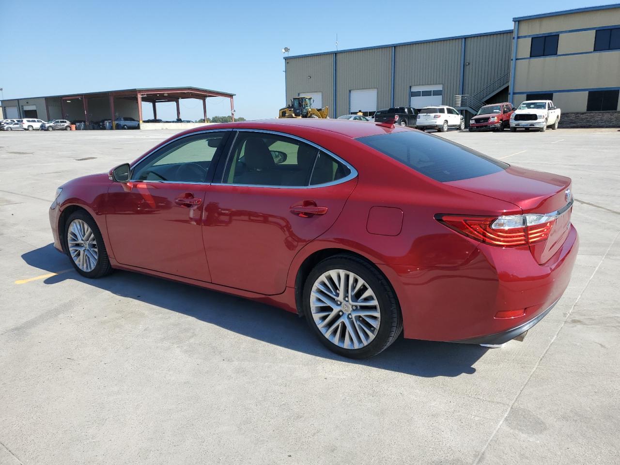 2013 Lexus ES - Image 2