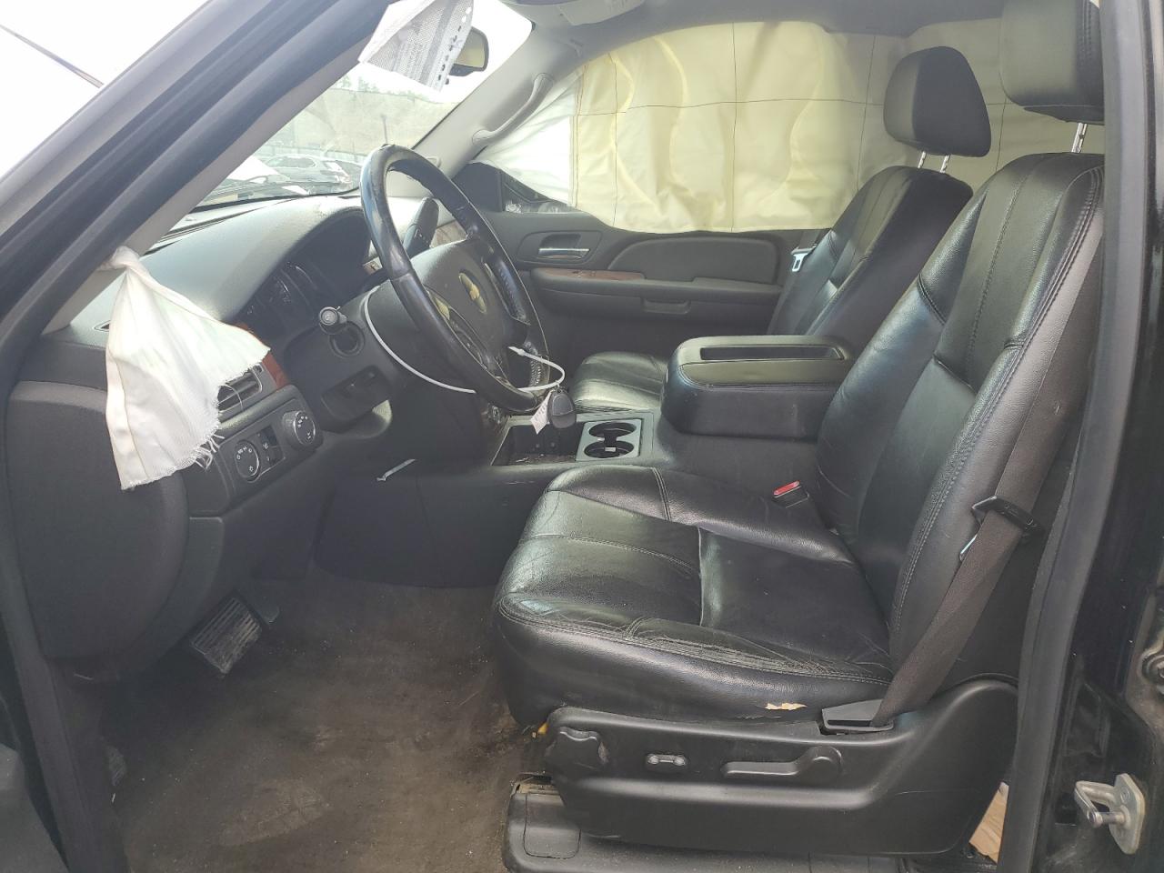 2009 Chevrolet Suburban K1500 Lt VIN: 1GNFK26359R233230 Lot: 74479924