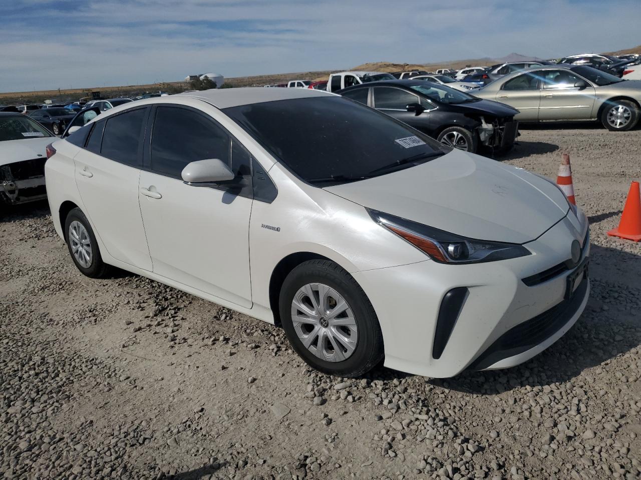 VIN JTDKARFUXK3093504 2019 TOYOTA PRIUS no.4