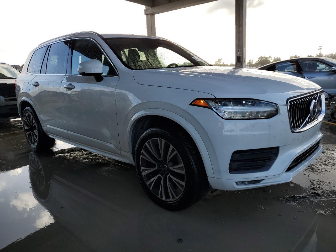 2020 Volvo XC90 - Image 4