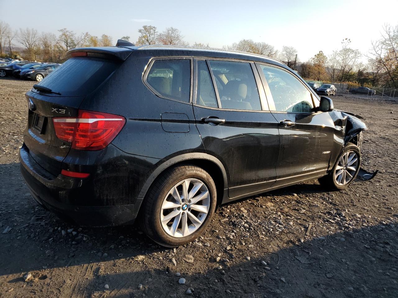 VIN 5UXWX9C5XG0D83359 2016 BMW X3 no.3