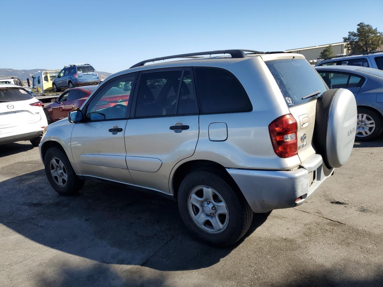 2004 Toyota RAV 4 - Image 2