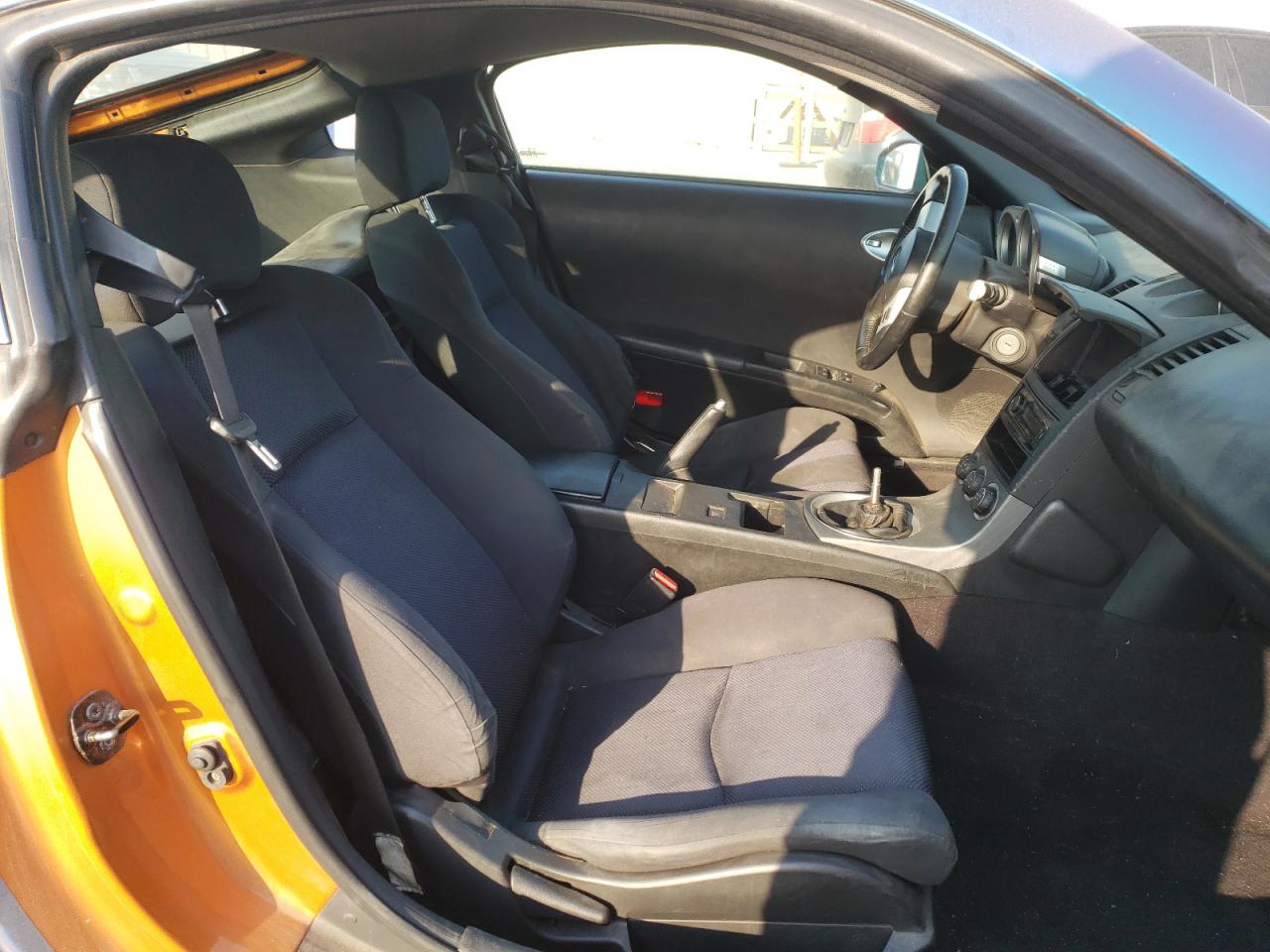 2005 Nissan 350Z - Image 10