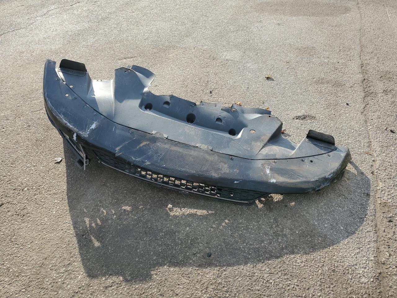 2016 Chrysler 300 S VIN: 2C3CCABT9GH269268 Lot: 75685224