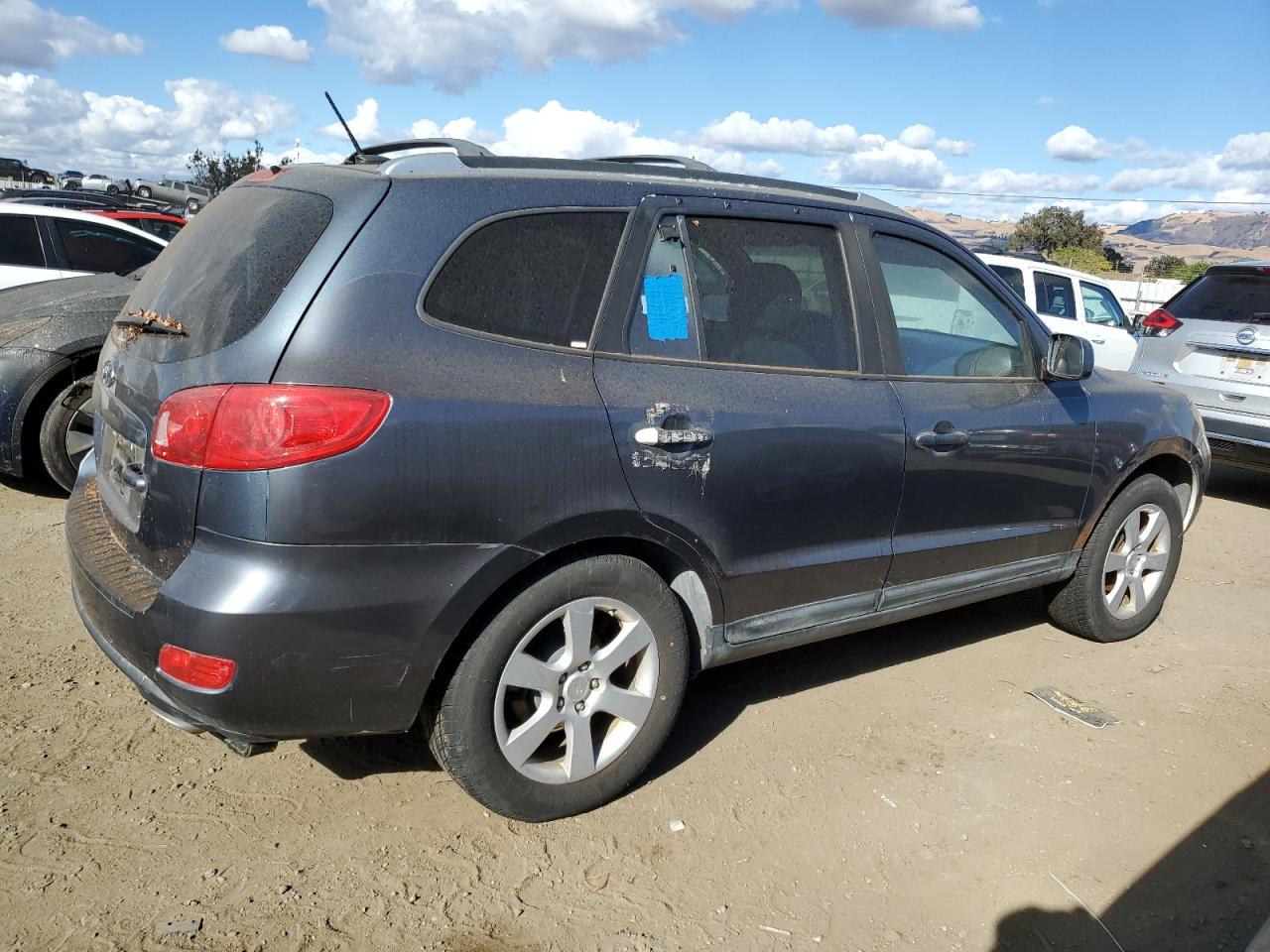 2009 Hyundai Santa Fe - Image 3