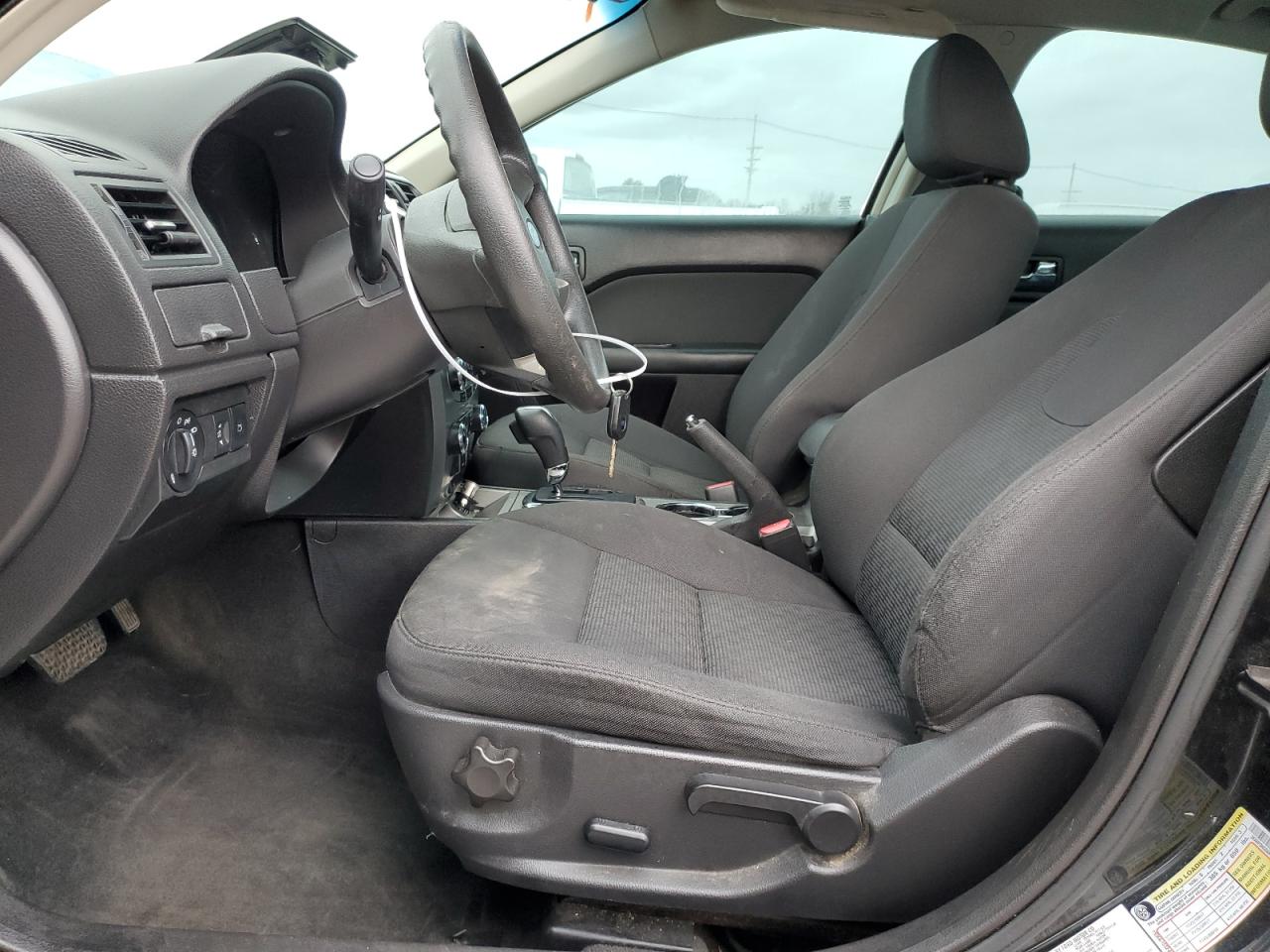 2010 Ford Fusion - Image 7
