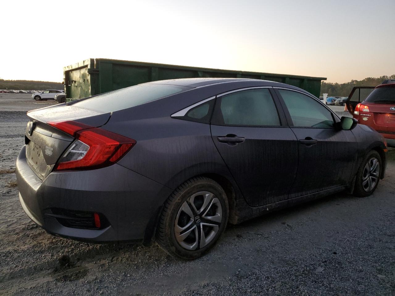 2HGFC2F52HH501514 2017 Honda Civic Lx