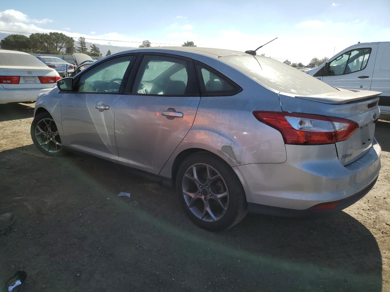 VIN 1FADP3F22EL399724 2014 FORD FOCUS no.2