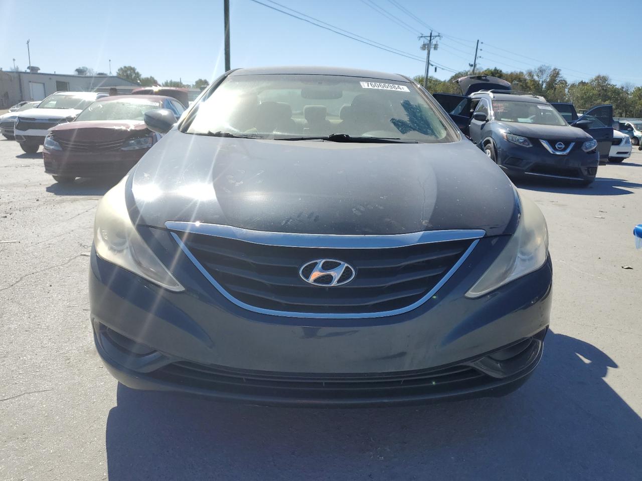 2011 Hyundai Sonata - Image 5