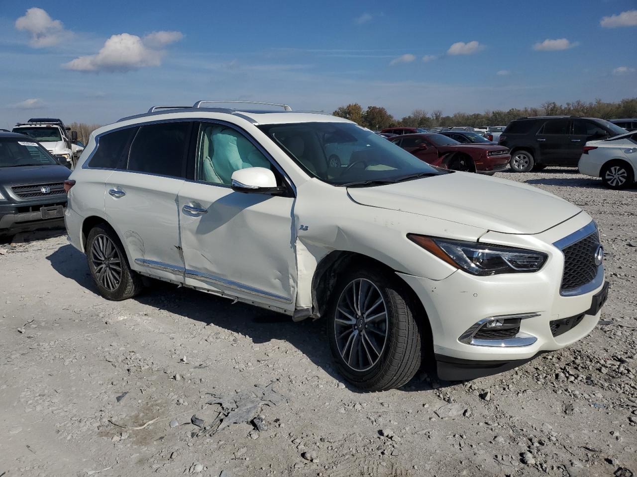 2020 Infiniti QX60 - Image 4
