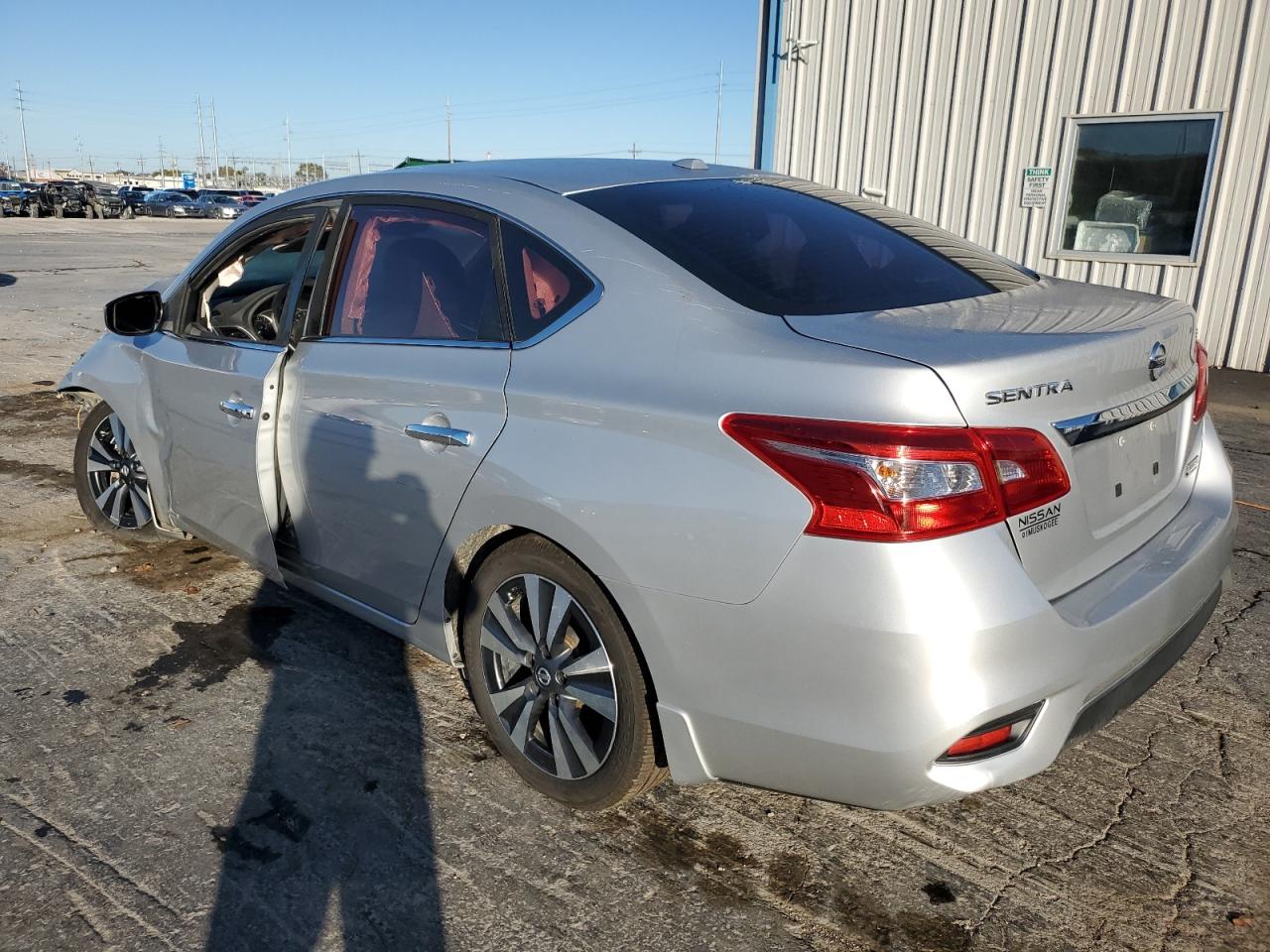 VIN 3N1AB7AP2KY215068 2019 NISSAN SENTRA no.2