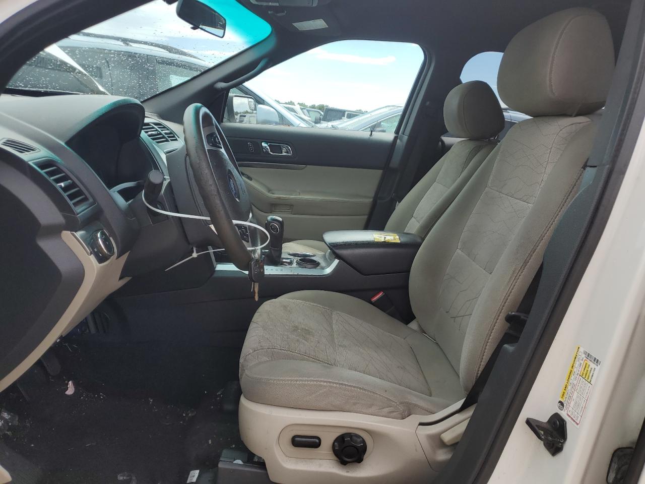 2012 Ford Explorer - Image 7