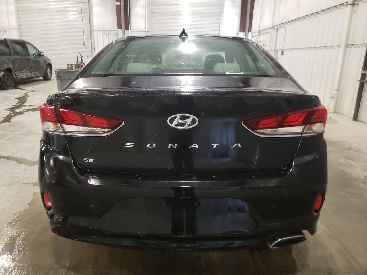 5NPE24AF8JH708236 2018 Hyundai Sonata Se