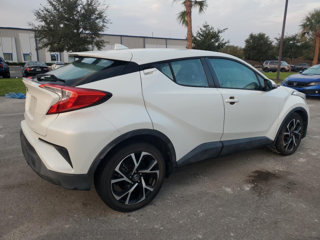 2018 Toyota C-Hr Xle VIN: NMTKHMBX1JR002274 Lot: 76201324