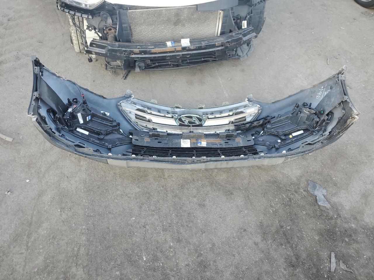 5NMZUDLB7JH053490 2018 Hyundai Santa Fe Sport