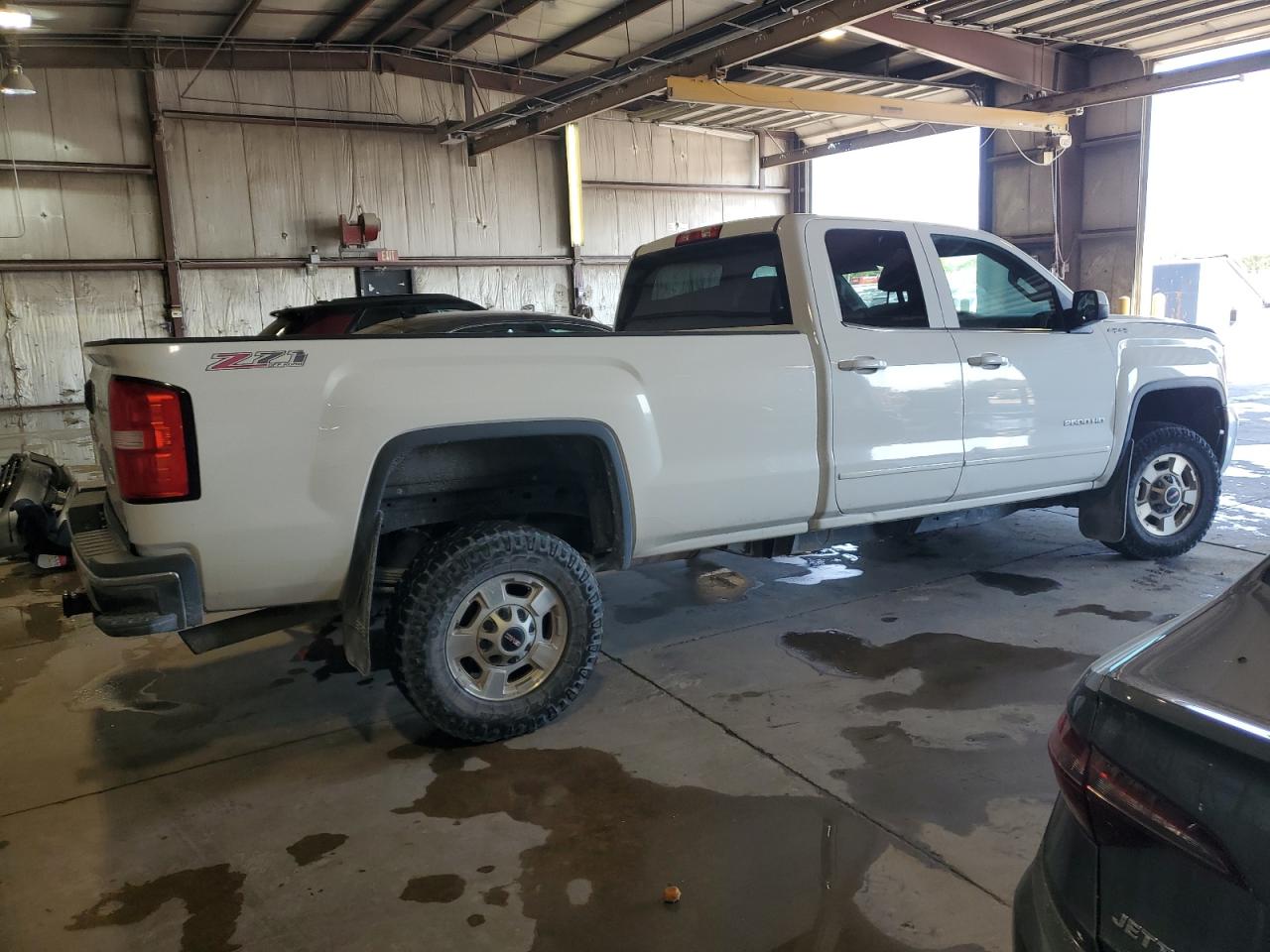 1GT22YEG4FZ104048 2015 GMC Sierra K2500 Sle