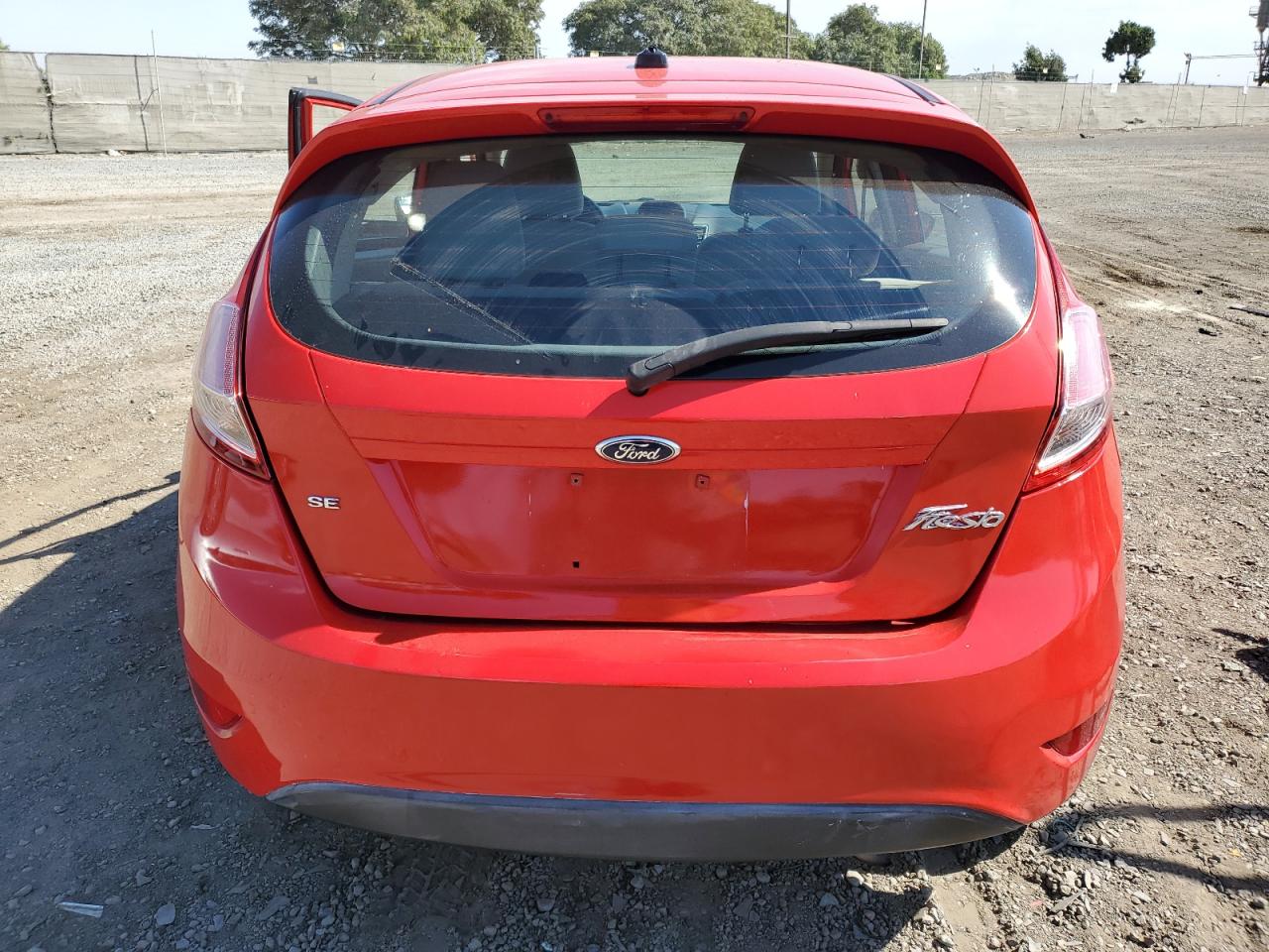 3FADP4EJ3FM136267 2015 Ford Fiesta Se