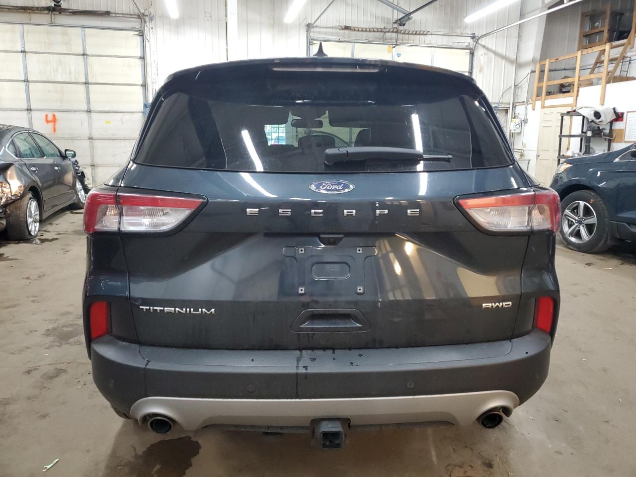 2022 Ford Escape Titanium VIN: 1FMCU9J96NUB63914 Lot: 77961604