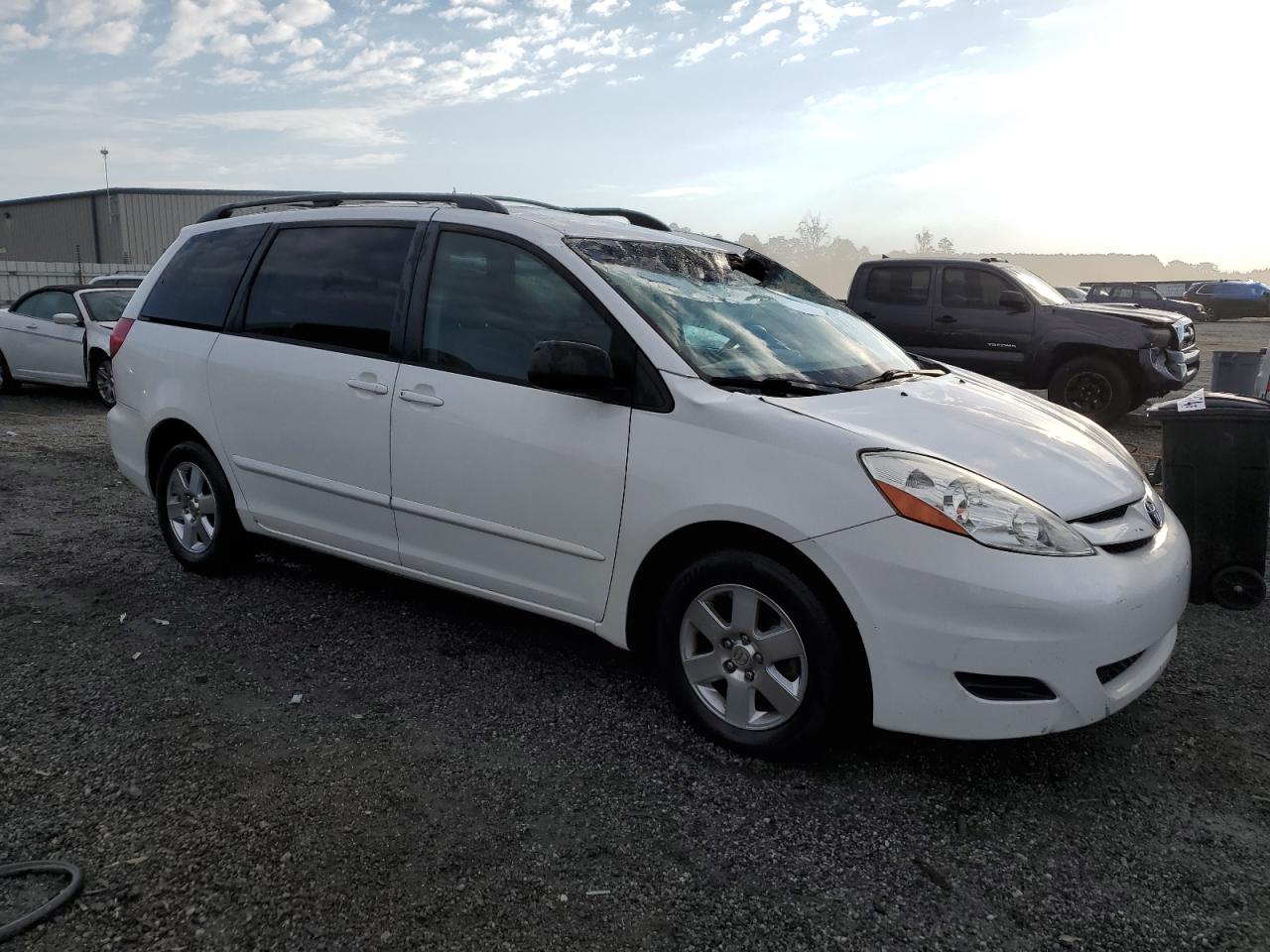 2006 Toyota Sienna - Image 4