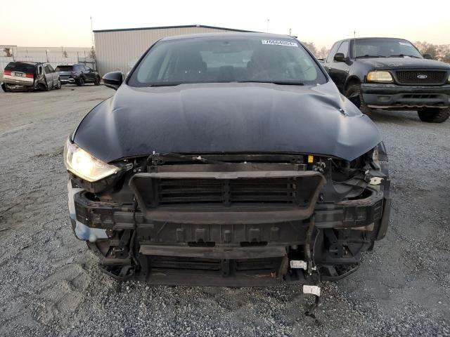  FORD FUSION 2018 Czarny