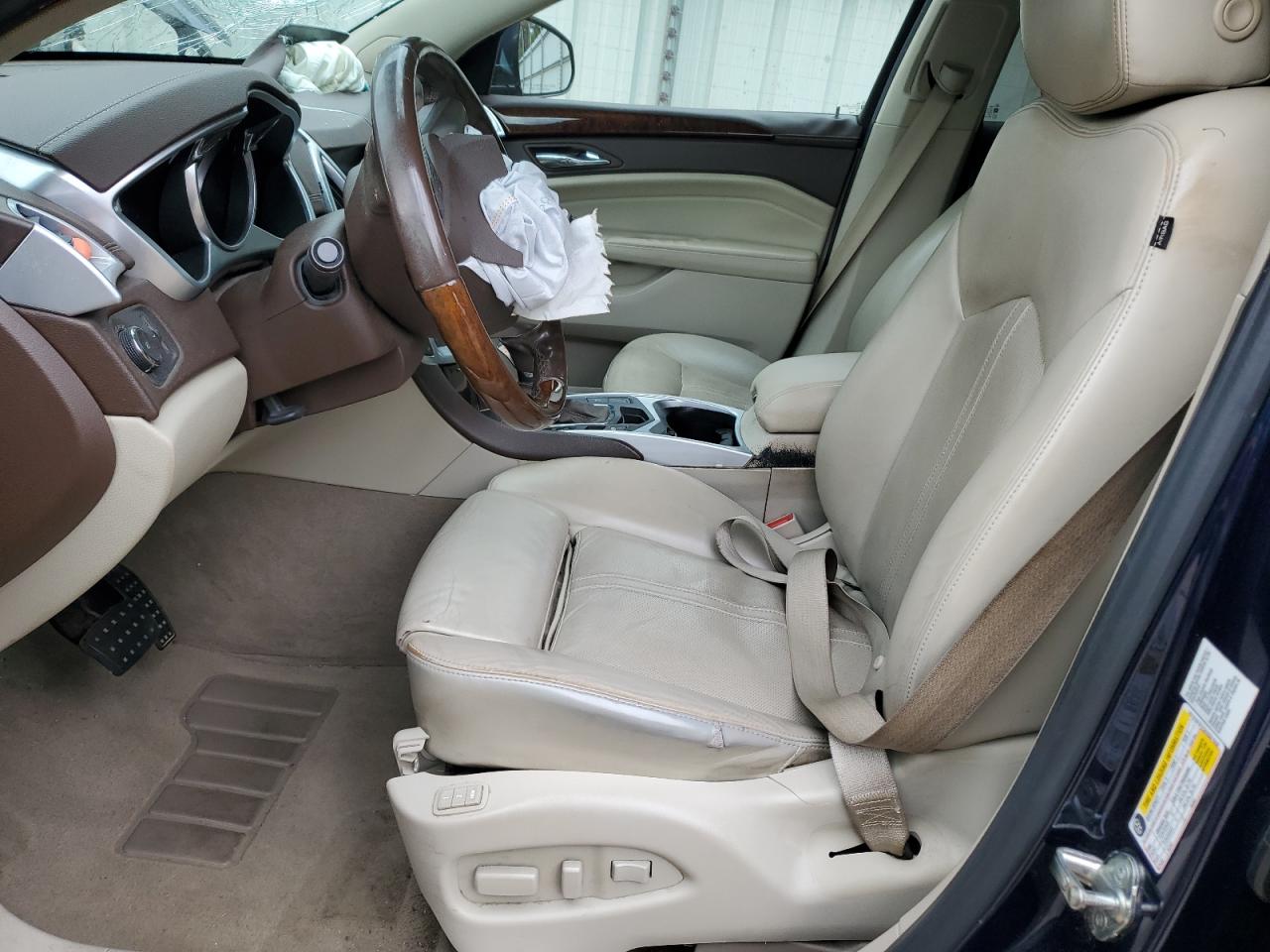 2010 Cadillac SRX - Image 7