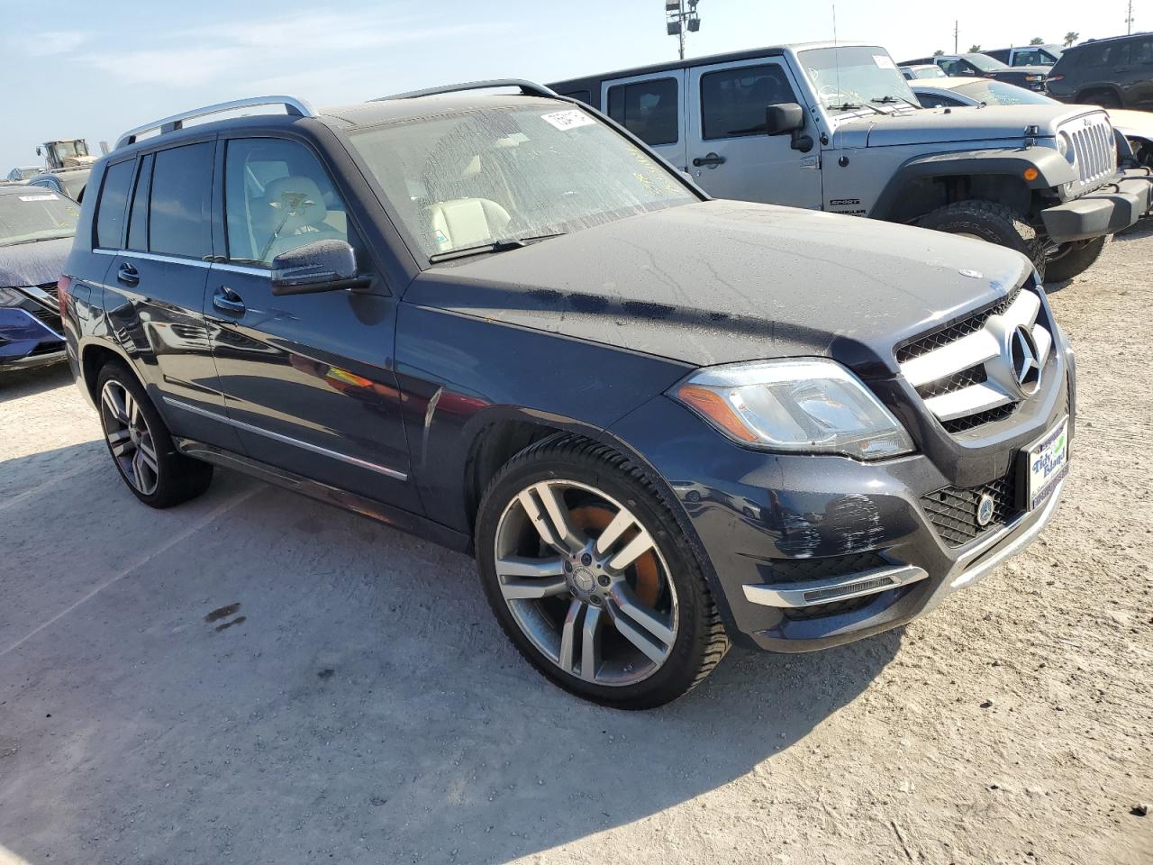 VIN WDCGG8JB2EG335472 2014 MERCEDES-BENZ GLK-CLASS no.4