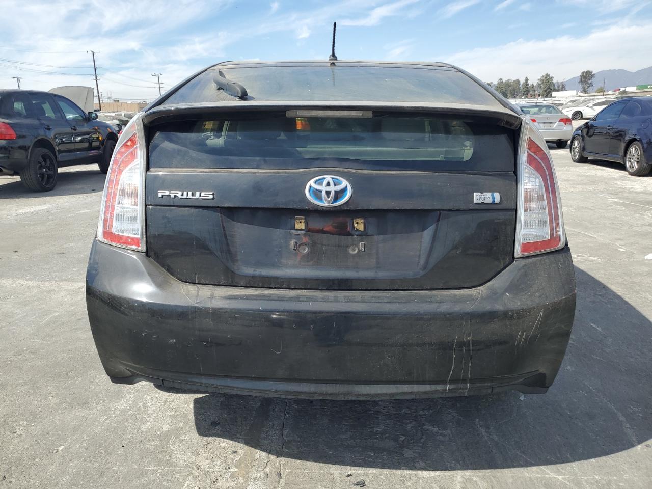 2013 Toyota Prius VIN: JTDKN3DU1D5685823 Lot: 76039854