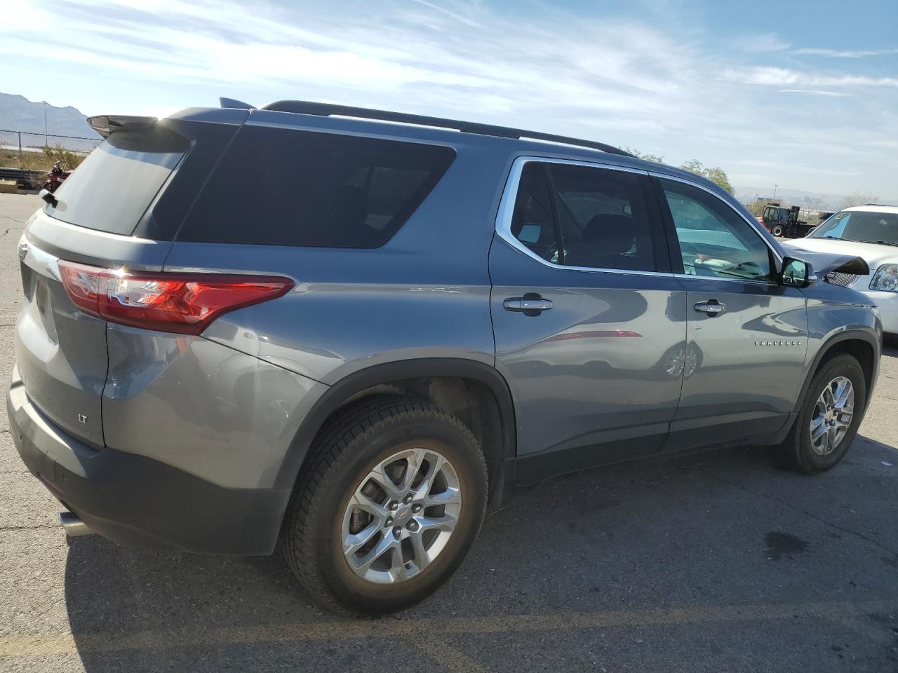 2019 Chevrolet Traverse - Image 3