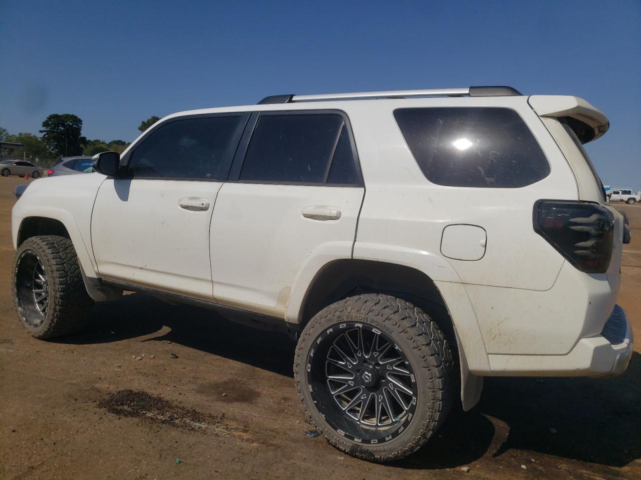 2014 Toyota 4Runner - Image 2