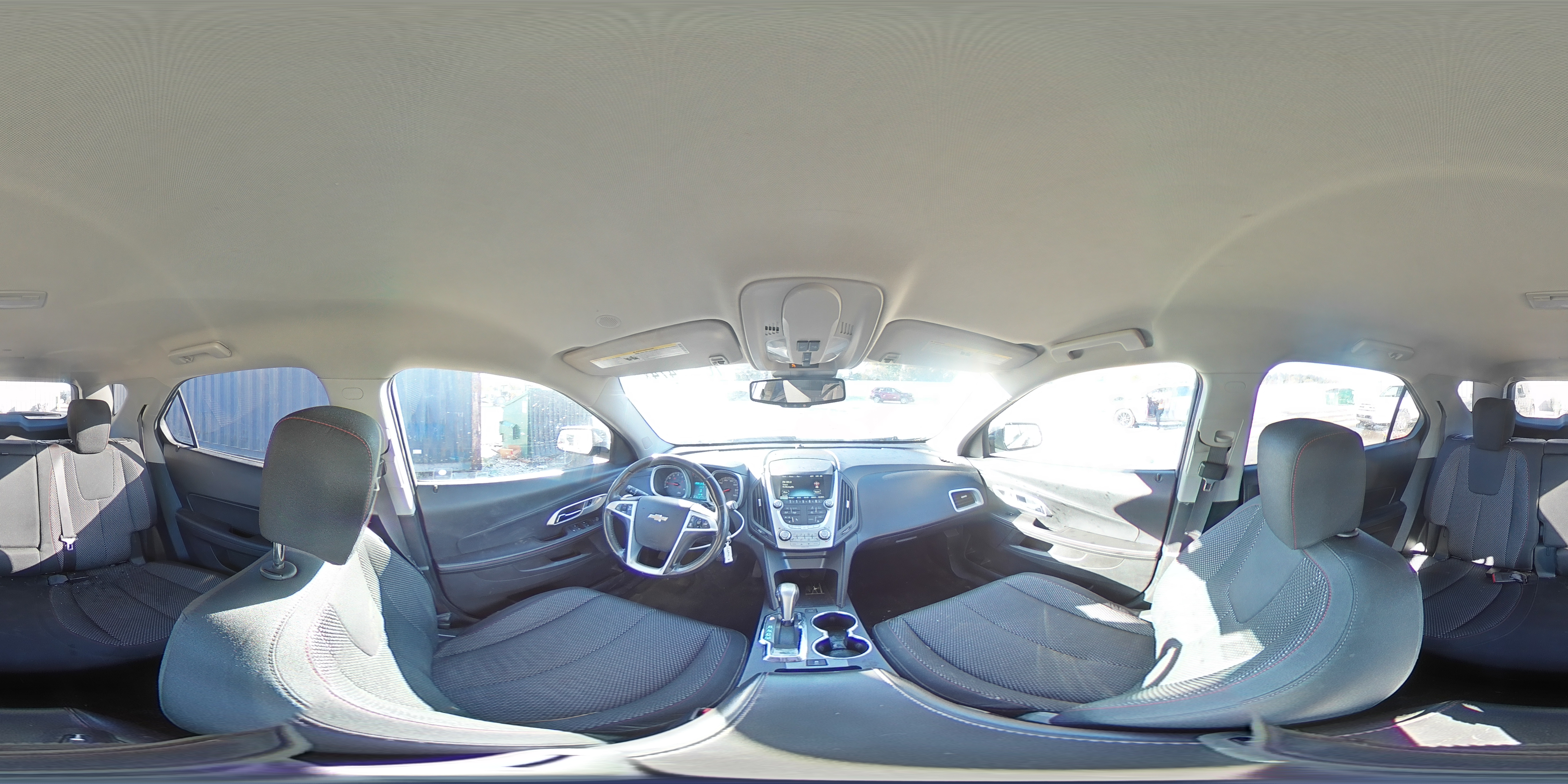 2015 Chevrolet Equinox - Image 16
