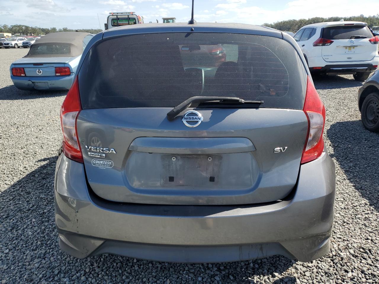 2018 Nissan Versa Note S VIN: 3N1CE2CP2JL359232 Lot: 82261924