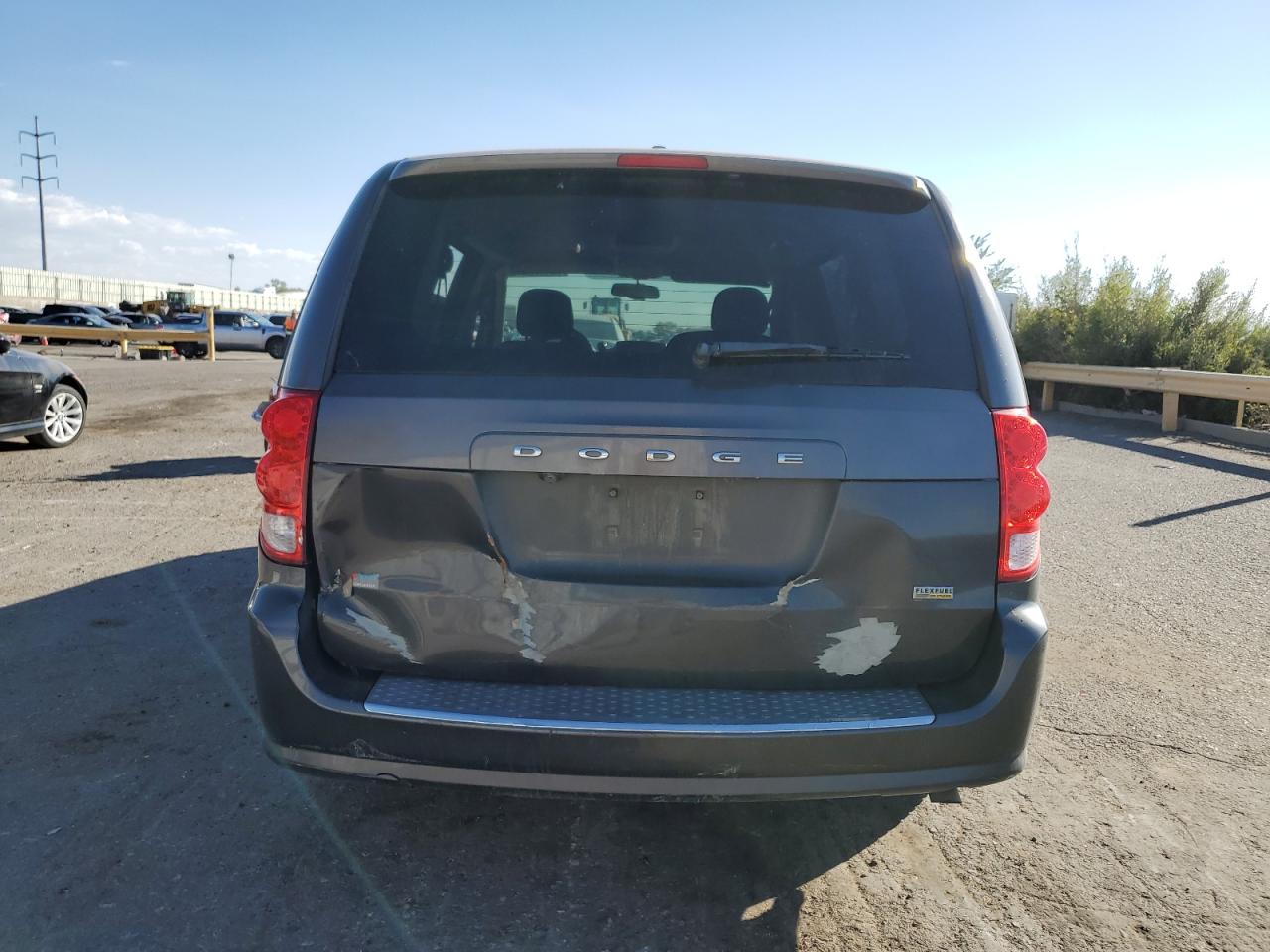 2C4RDGBGXHR782999 2017 Dodge Grand Caravan Se